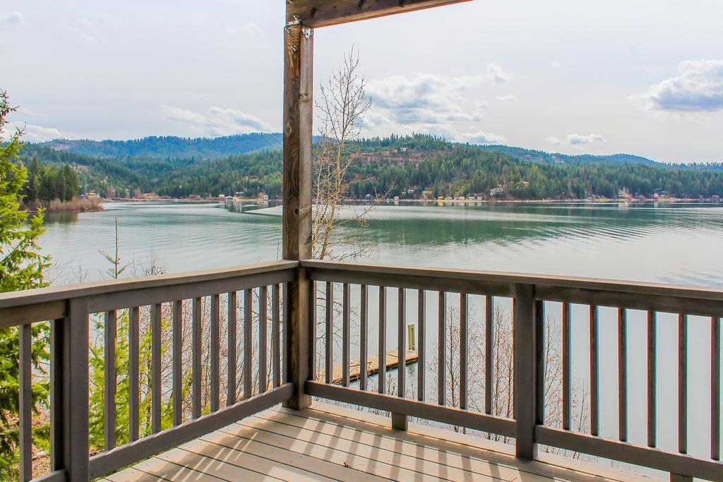 Beautiful Lake Coeur D'Alene Cabin On The Bay Mica Ngoại thất bức ảnh